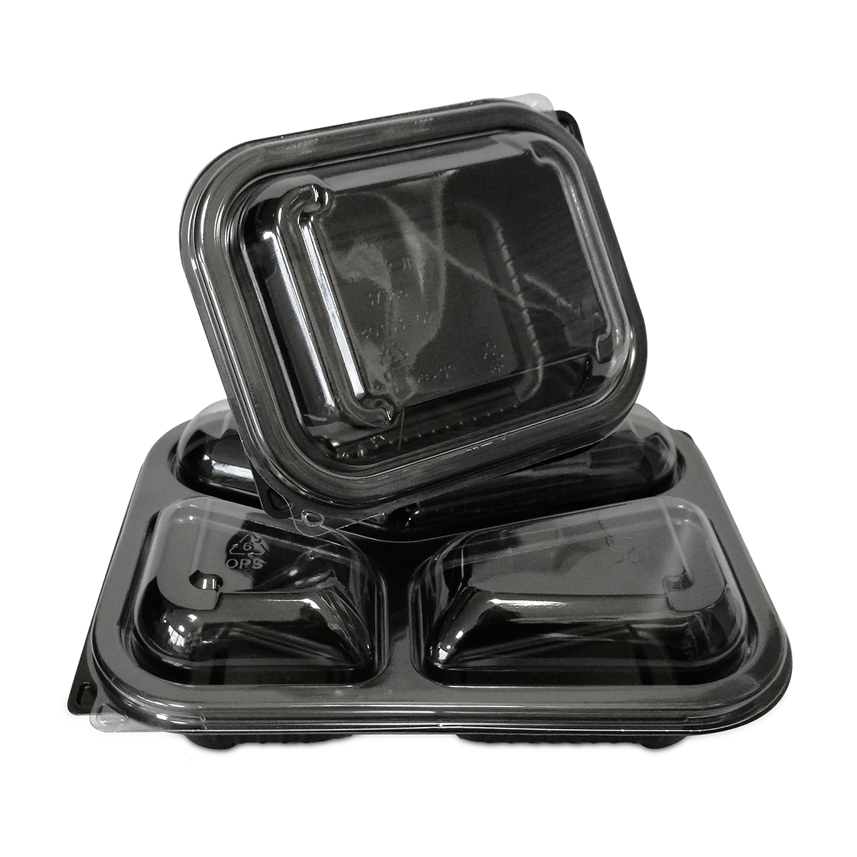 DIfferent plastic tubs with lids